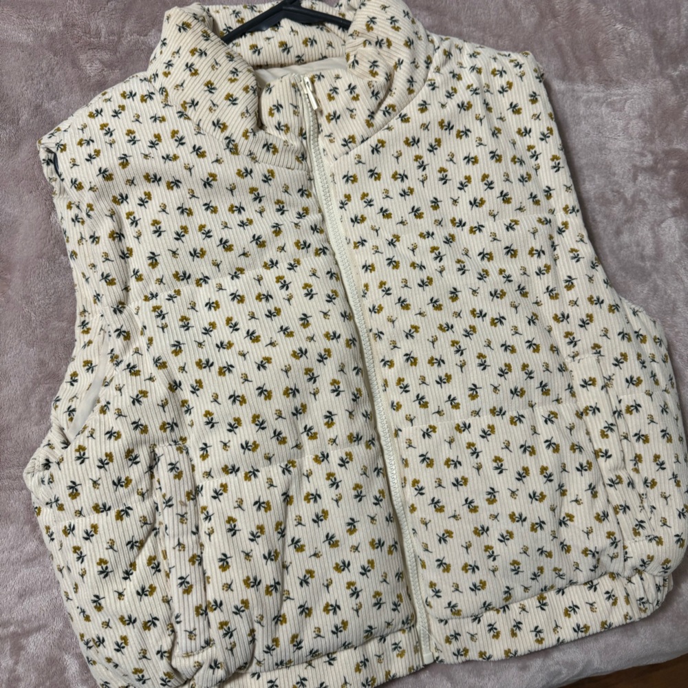 Corduroy Cropped Floral Vest